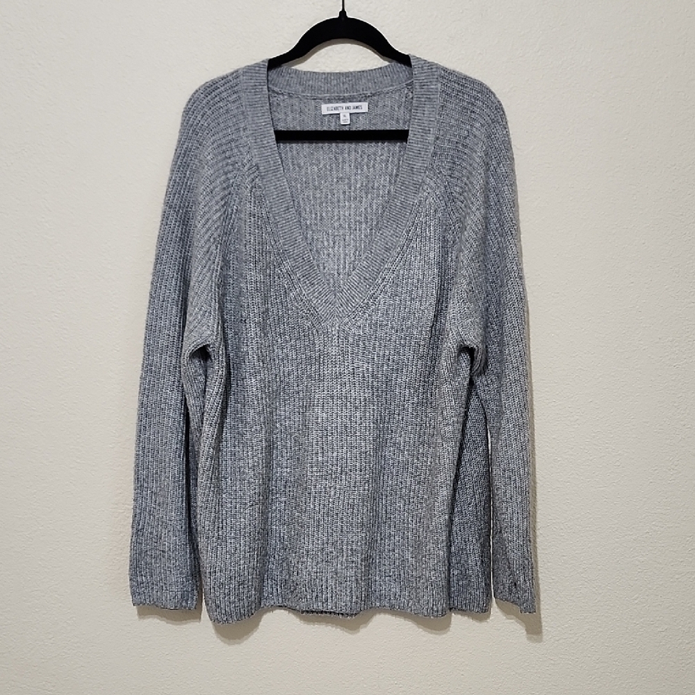 Elizabeth and James V-Neck Sweater in Gray and White